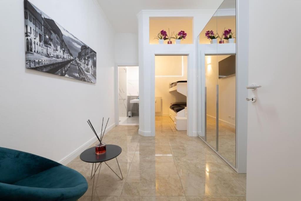 San Babila - Luxury Milanese Apartment Екстер'єр фото