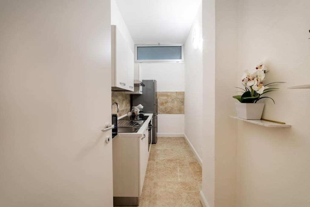 San Babila - Luxury Milanese Apartment Екстер'єр фото