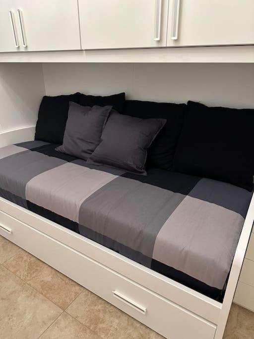 San Babila - Luxury Milanese Apartment Екстер'єр фото