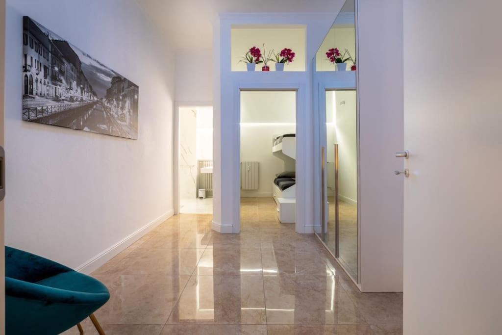 San Babila - Luxury Milanese Apartment Екстер'єр фото