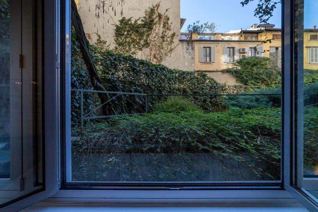 San Babila - Luxury Milanese Apartment Екстер'єр фото