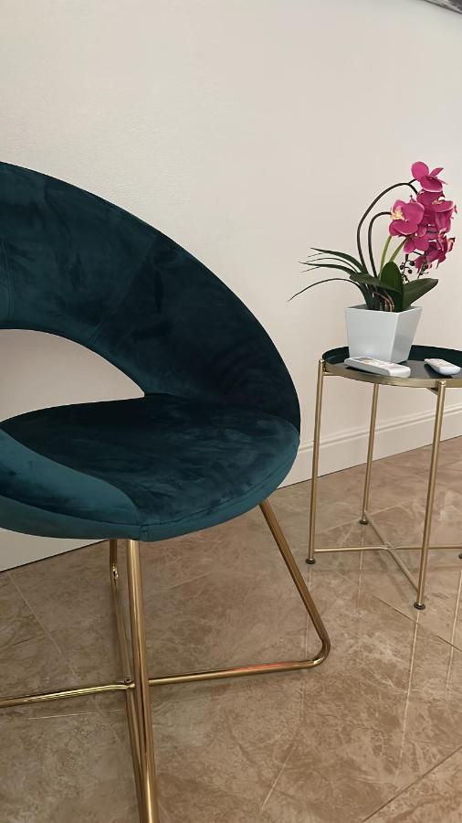 San Babila - Luxury Milanese Apartment Екстер'єр фото